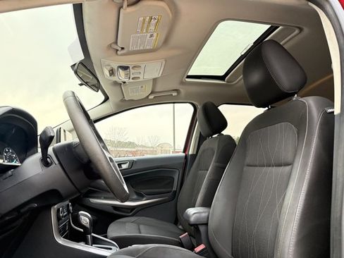 Used 2020 Ford EcoSport SE image 26