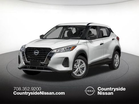 Used 2025 Nissan Kicks Play S FWD image 1