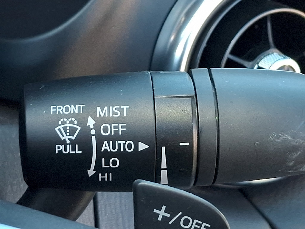Used 2017 FIAT 124 Spider Abarth RWD image 26