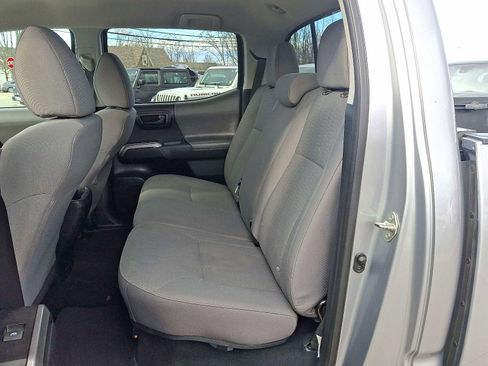 Certified 2018 Toyota Tacoma SR5 image 13
