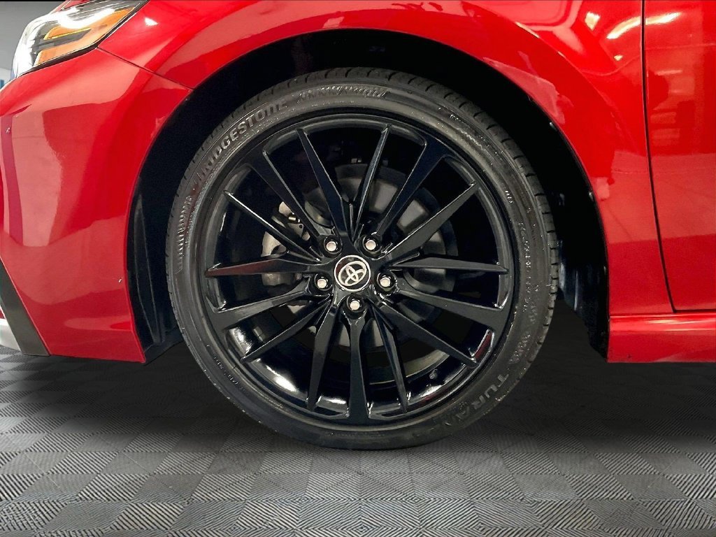 Used 2022 Toyota Camry XSE AWD/4WD image 7