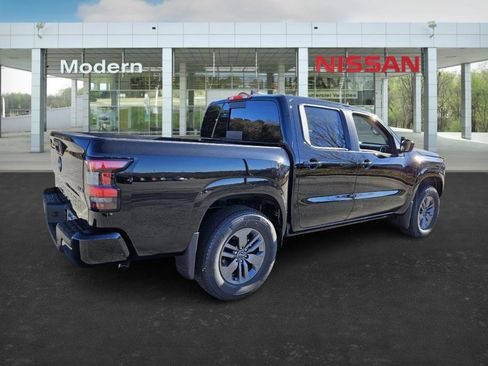 New 2026 Nissan Frontier SV image 4