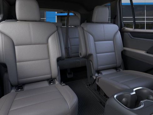 New 2026 GMC Acadia Elevation image 17