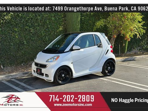 Used 2013 smart fortwo pure RWD image 12