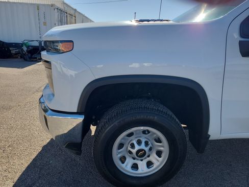 Used 2025 Chevrolet Silverado 2500 W/T w/ WT Convenience Package AWD/4WD image 10