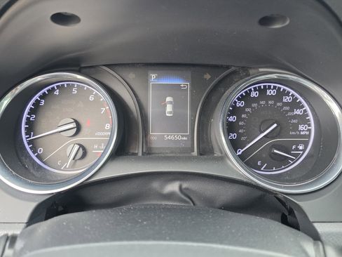 Used 2019 Toyota Camry L image 25