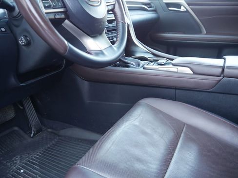 Used 2019 Lexus RX 350L AWD image 17