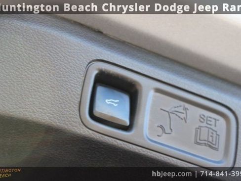 Used 2024 Ford Expedition Max Limited image 39