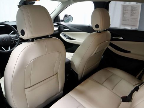 Used 2024 Buick Encore GX Avenir w/ Avenir Technology Package image 21