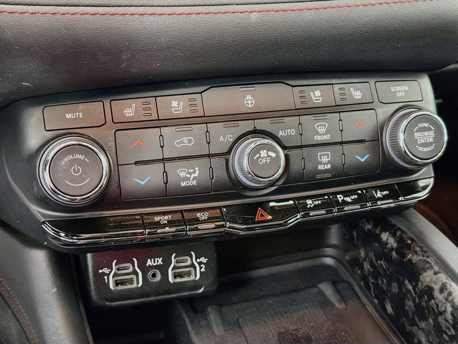 Used 2023 Dodge Durango R/T AWD/4WD image 22