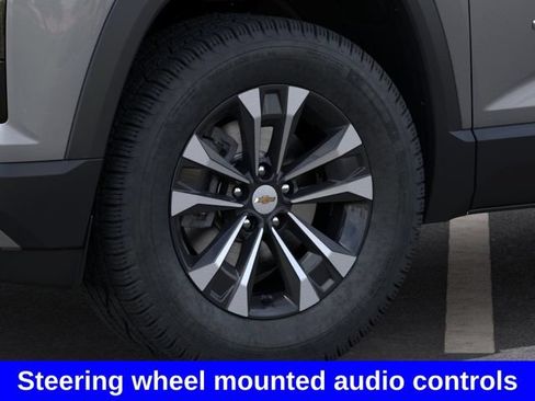New 2027 Chevrolet Equinox LT FWD image 10