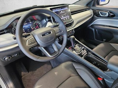 New 2026 Jeep Compass Limited AWD/4WD image 3