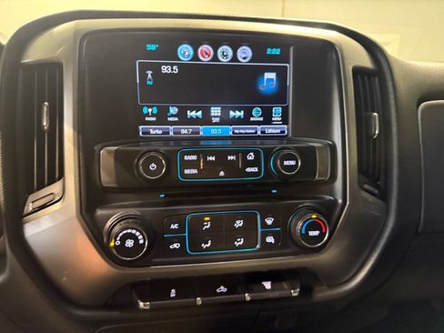 Used 2018 Chevrolet Silverado 2500 LT AWD/4WD image 7