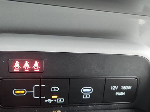 Used 2025 Hyundai Kona SEL image 20