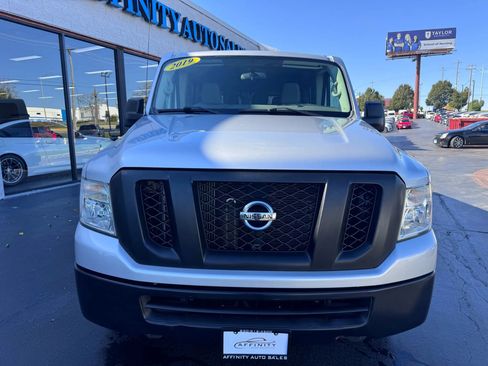 Used 2019 Nissan NV 3500 S image 8