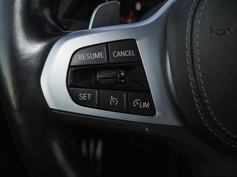 Used 2022 BMW X7 xDrive40i w/ M Sport Package image 34