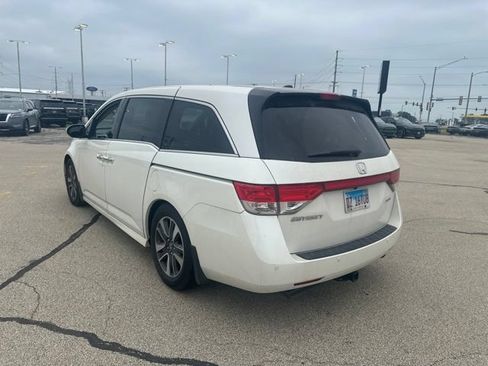 Used 2016 Honda Odyssey Touring Elite image 3