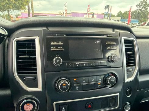 Used 2017 Nissan Titan S RWD image 17