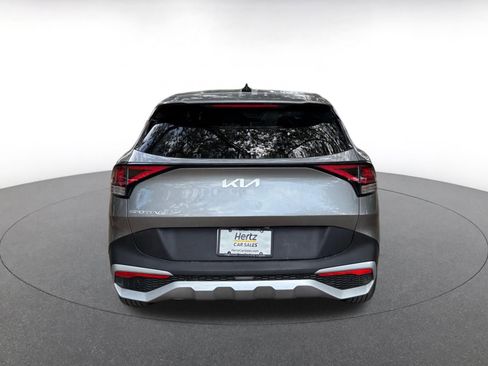 Used 2025 Kia Sportage LX image 6