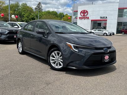 Used 2025 Toyota Corolla LE w/ LE Premium Package