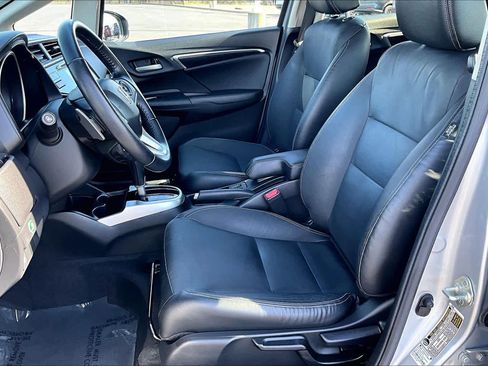 Used 2017 Honda Fit EX-L image 8