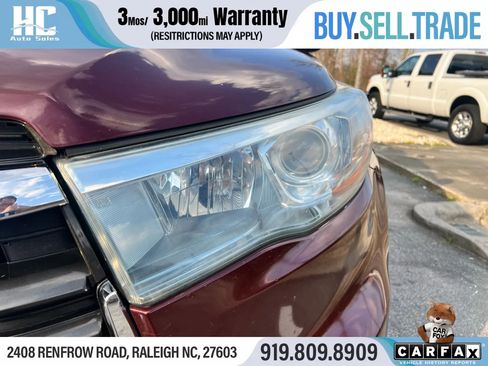 Used 2016 Toyota Highlander XLE image 9