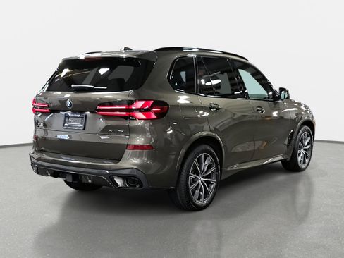 New 2026 BMW X5 xDrive40i w/ M Sport Package image 5