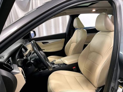 Used 2020 INFINITI QX50 Luxe w/ Navigation Package AWD/4WD image 10