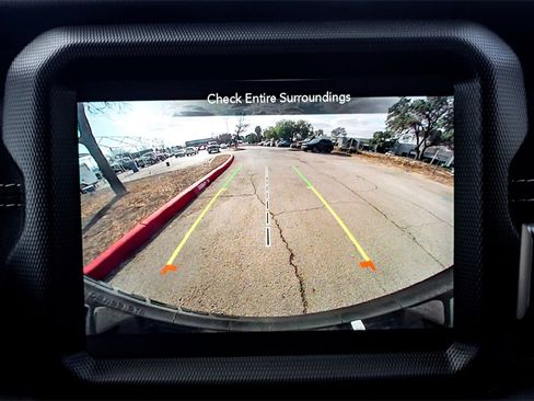 Used 2023 Jeep Wrangler Unlimited Sahara image 24