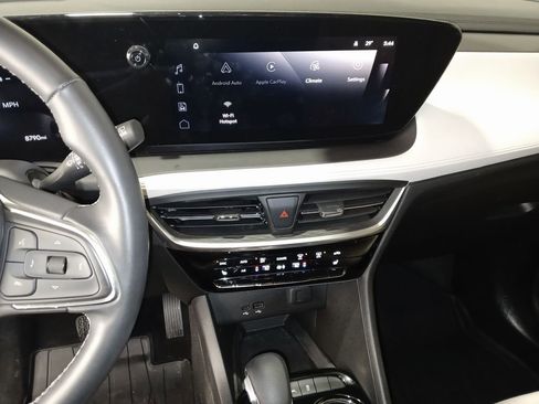 Used 2024 Buick Encore GX Avenir w/ Avenir Convenience Package FWD image 18