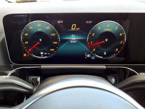 Used 2021 Mercedes-Benz GLA 250 image 22