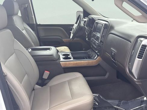 Used 2018 Chevrolet Silverado 1500 LTZ w/ Sport Package image 28