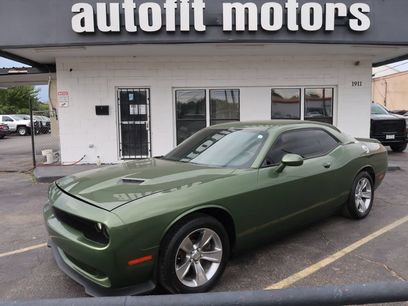 Used 2019 Dodge Challenger SXT