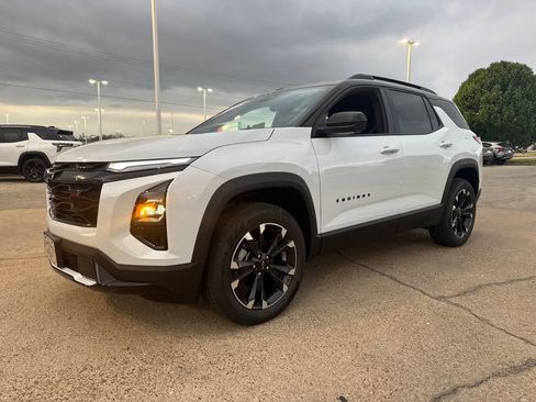 New 2026 Chevrolet Equinox RS image 2