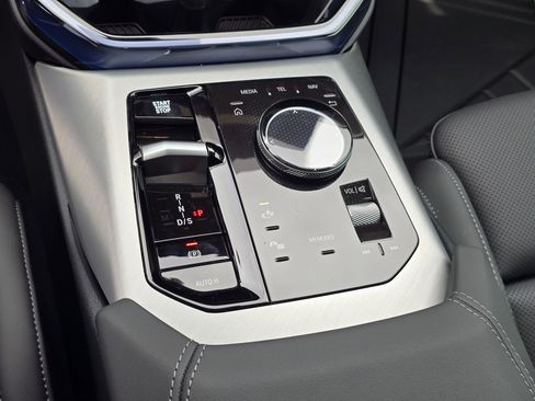 New 2026 BMW X3 xDrive30 w/ Premium Package image 24