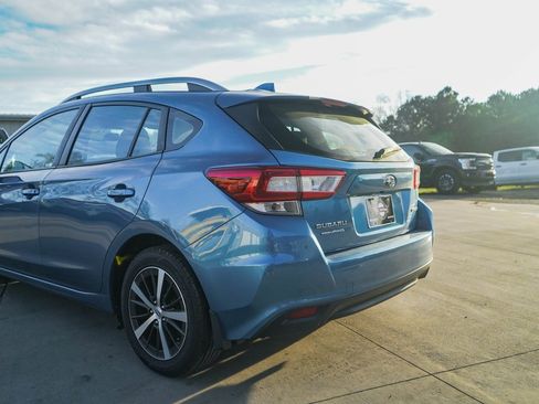 Used 2019 Subaru Impreza 2.0i Premium image 33