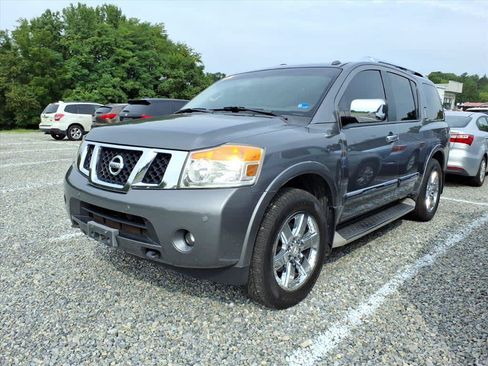 Used 2014 Nissan Armada Platinum w/ 2nd Row Captain Seat Package AWD/4WD image 2