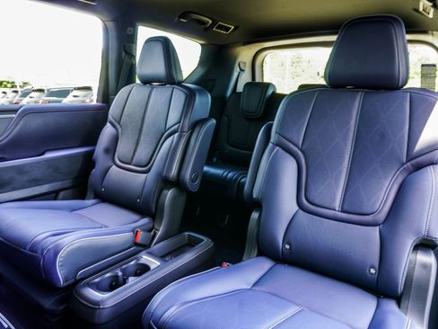 New 2026 INFINITI QX80 4WD image 38