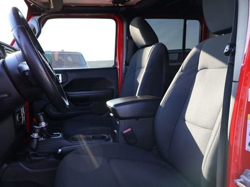 Used 2019 Jeep Wrangler Unlimited Sport S image 10