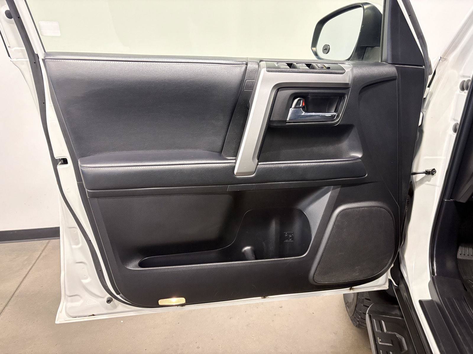 Used 2021 Toyota 4Runner SR5 Premium AWD/4WD image 14