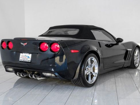 Used 2011 Chevrolet Corvette Grand Sport w/ Preferred Equipment Group RWD image 7