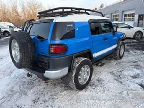 Used 2007 Toyota FJ Cruiser 4WD image 4