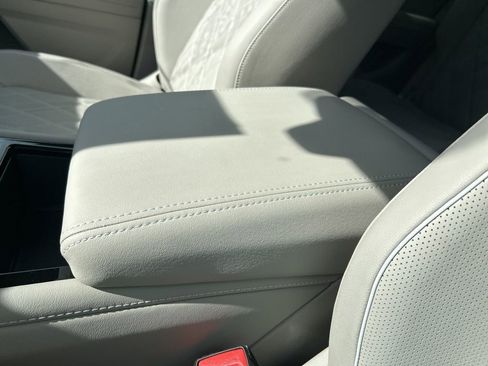 New 2026 Volkswagen Atlas SEL Premium R-Line image 40