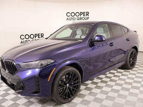 New 2026 BMW X6 xDrive40i w/ Climate Comfort Package image 10