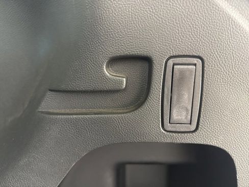 Used 2024 Ford Edge SEL image 24