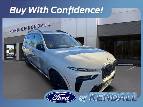 Used 2025 BMW X7 M60i w/ M Sport Professional Package AWD/4WD image 1