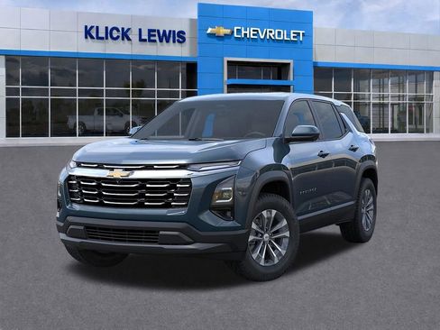 New 2026 Chevrolet Equinox LT w/ Convenience Package II FWD image 6