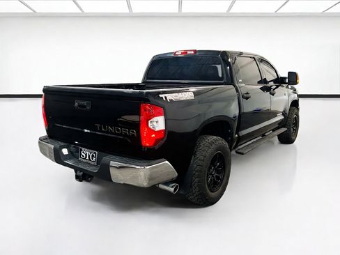 Used 2017 Toyota Tundra SR5 w/ TRD Off Road Package AWD/4WD image 4