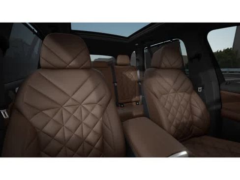 New 2026 BMW X5 sDrive40i image 11