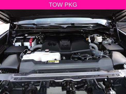Used 2023 Toyota Tundra SR5 AWD/4WD image 18